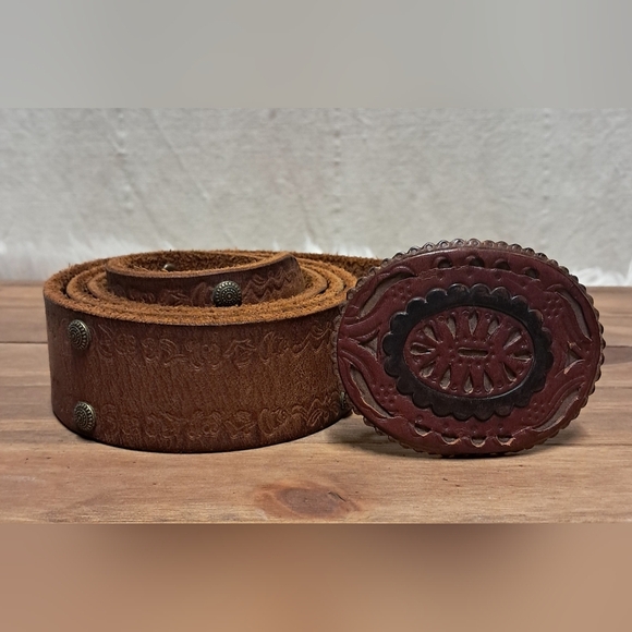 Lucky Brand Accessories - Lucky Brand Leather Belt With Buckle 40"